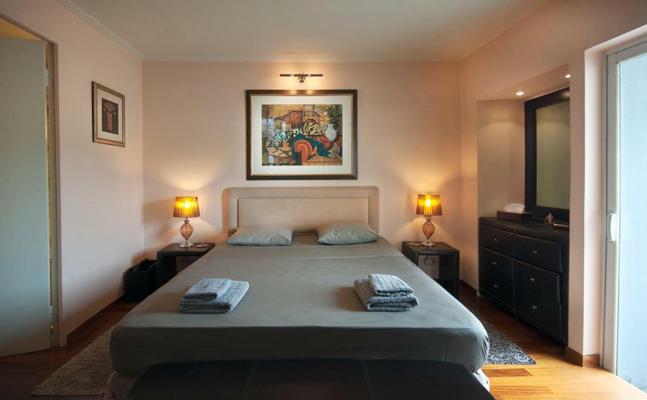 Apartament Athens Lycabettus Hill Penthouse, Private Roof Garden & Pool Zewnętrze zdjęcie